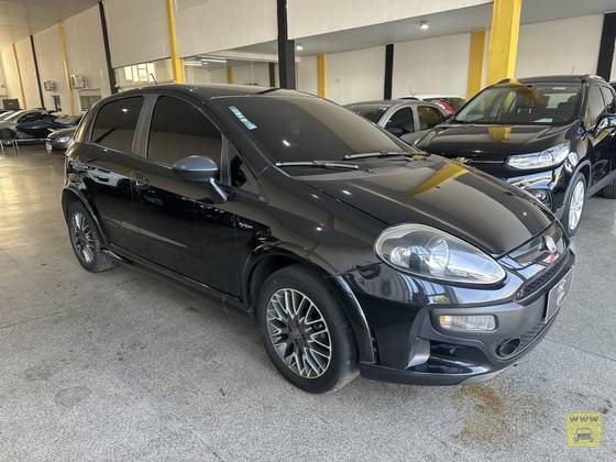 FIAT PUNTO 1.8 BLACKMOTION 16V FLEX 4P AUTOMATIZADO